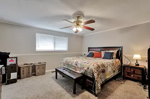 986 E Oxford Dr N, Kaysville, UT 84037 - Photo 8