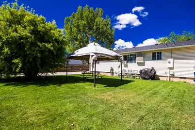 275 S 750 W, Vernal, UT 84078 - Photo 24