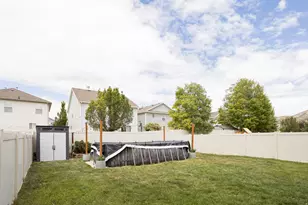 2149 E Eagle Crest Way, Eagle Mountain, UT 84005 - Photo 28