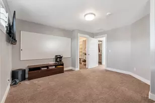 13324 S Heritage Farms Cv W, Riverton, UT 84065 - Photo 50