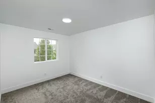 1126 W Stonehaven Dr, North Salt Lake, UT 84054 - Photo 14