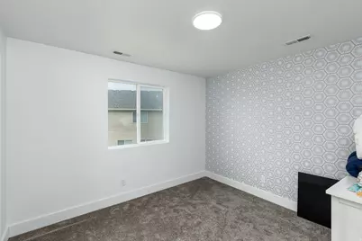 1126 W Stonehaven Dr, North Salt Lake, UT 84054 - Photo 16