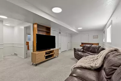 1200 Aspen Dr, Logan, UT 84341 - Photo 18