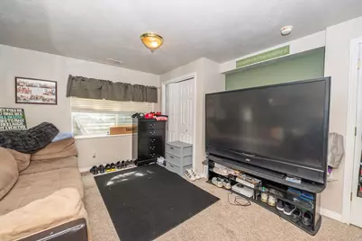 94 E 550 S, Kaysville, UT 84037 - Photo 32