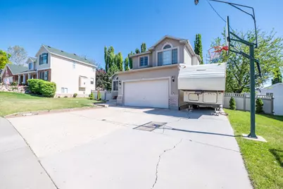 94 E 550 S, Kaysville, UT 84037 - Photo 4