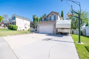 94 E 550 S, Kaysville, UT 84037 - Photo 4