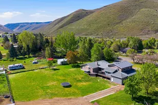 4071 S Crazy Acres Rd E, Daniel, UT 84032 - Photo 70