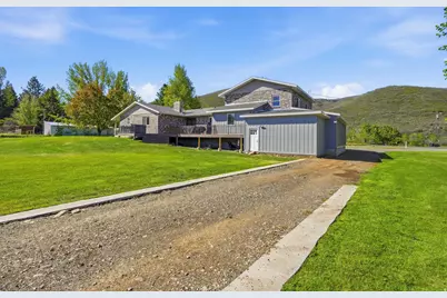 4071 S Crazy Acres Rd E, Daniel, UT 84032 - Photo 56