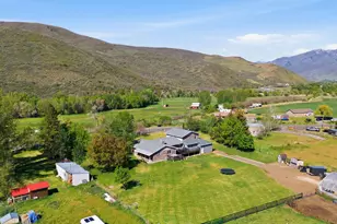 4071 S Crazy Acres Rd E, Daniel, UT 84032 - Photo 68