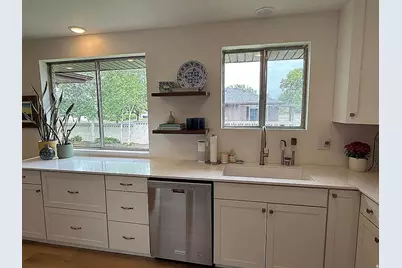 1318 W 5000 S, Taylorsville, UT 84123 - Photo 10