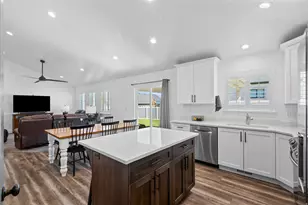 135 E 1100 N, Nephi, UT 84648 - Photo 14