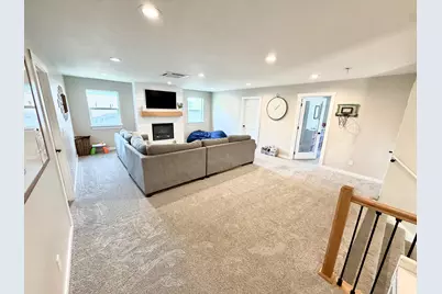 60 E 300 S, Hyrum, UT 84319 - Photo 6