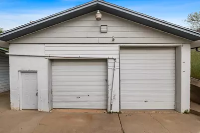 1091 E 225 S, Clearfield, UT 84015 - Photo 2