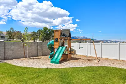 13334 S Henning Cir, Herriman, UT 84096 - Photo 40