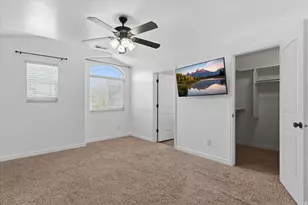 1121 W Lancelot Ln, West Haven, UT 84401 - Photo 10