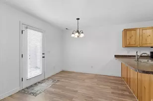 1121 W Lancelot Ln, West Haven, UT 84401 - Photo 6