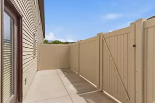 1121 W Lancelot Ln, West Haven, UT 84401 - Photo 22