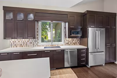 2123 E Connor Park Cv W, Salt Lake City, UT 84109 - Photo 8