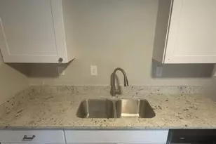 5127 W Verdugo Dr, Salt Lake City, UT 84118 - Photo 6