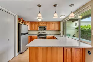 843 E Three Fountains Dr, Murray, UT 84107 - Photo 10