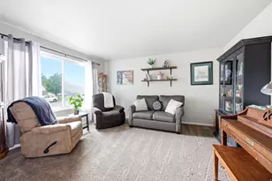 9787 S Garden Glen Rd, South Jordan, UT 84095 - Photo 4