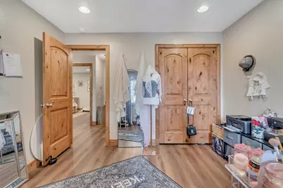9194 S Jefferson Pl #2C, Sandy, UT 84070 - Photo 8