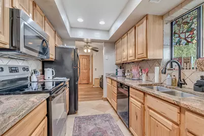 9194 S Jefferson Pl #2C, Sandy, UT 84070 - Photo 6