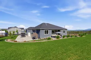 1297 S 890 E, Salem, UT 84653 - Photo 54