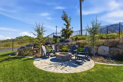 1297 S 890 E, Salem, UT 84653 - Photo 52