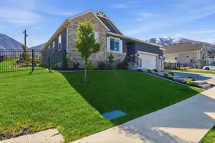 1297 S 890 E, Salem, UT 84653 - Photo 2
