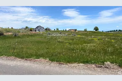 2756 S Country Club Dr #25, Garden City, UT 84028 - Photo 2