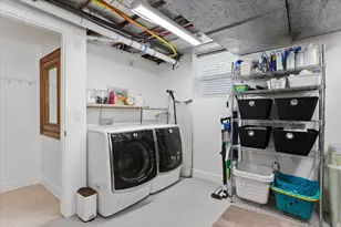 1940 E Hubbard Ave S, Salt Lake City, UT 84108 - Photo 26