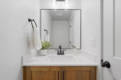 976 E 1250 S, Ogden, UT 84404 - Photo 16