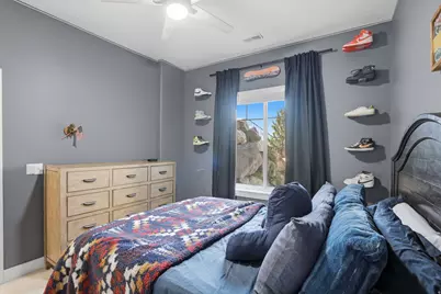 223 E 2050 N, Centerville, UT 84014 - Photo 56
