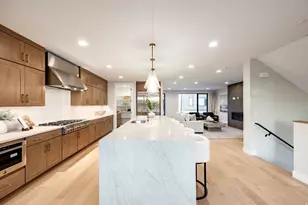 4442 S Holladay Park Ln E, Holladay, UT 84124 - Photo 8