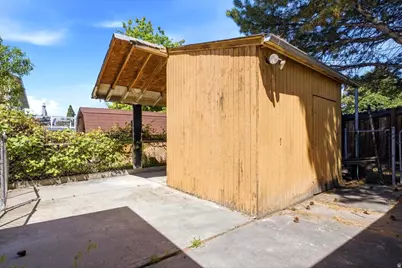 827 E 400 S, Orem, UT 84097 - Photo 26
