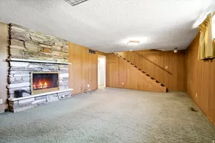 827 E 400 S, Orem, UT 84097 - Photo 14