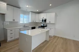 2392 E Yellow Blossom St, Eagle Mountain, UT 84005 - Photo 6
