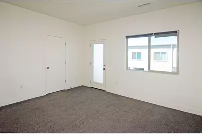 2214 N 450 W, Layton, UT 84041 - Photo 20