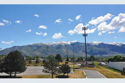 2214 N 450 W, Layton, UT 84041 - Photo 32