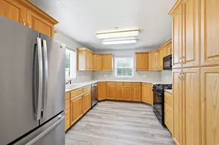 4922 W 11000 N, Highland, UT 84003 - Photo 32