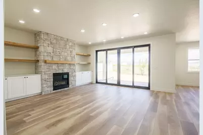 3322 W 250 S, Vernal, UT 84078 - Photo 2
