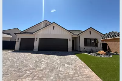 2002 N Creek Side, Washington, UT 84780 - Photo 2