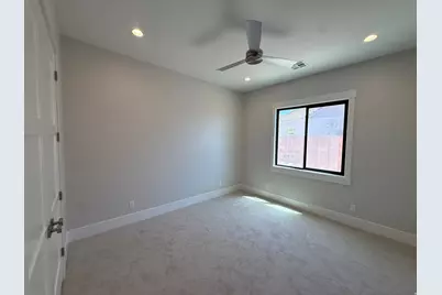 2002 N Creek Side, Washington, UT 84780 - Photo 12