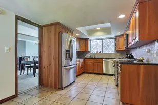 8140 S Scandia Circle, Sandy, UT 84093 - Photo 8