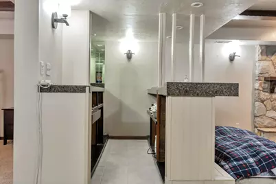 8140 S Scandia Cir, Sandy, UT 84093 - Photo 14