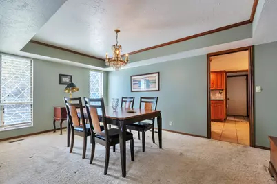 8140 S Scandia Cir, Sandy, UT 84093 - Photo 6