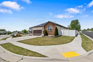 237 W 125 N, Clearfield, UT 84015 - Photo 32