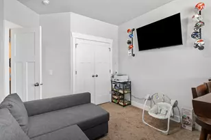 237 W 125 N, Clearfield, UT 84015 - Photo 6