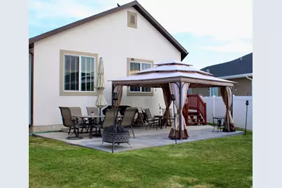 237 W 125 N, Clearfield, UT 84015 - Photo 8